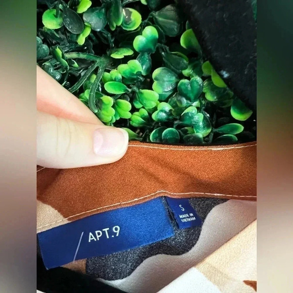 Apt. 9 Midi Multi Color Dress - Small - Picture 4 of 7